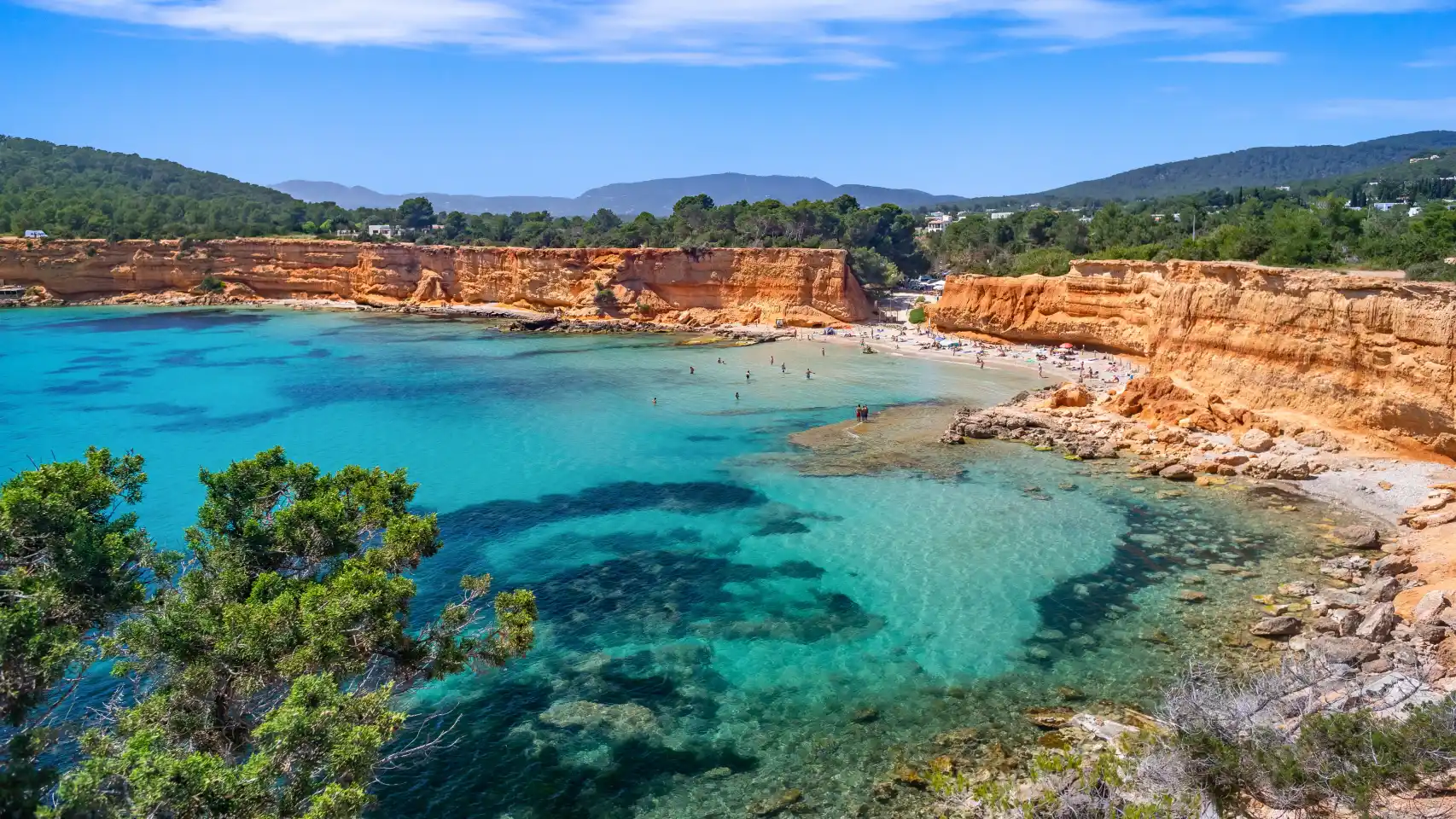 Cómo preparar tu bicicleta para una salida de larga distancia en Ibiza